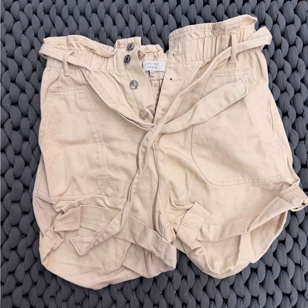 Love Tree Beige Cargo Shorts
